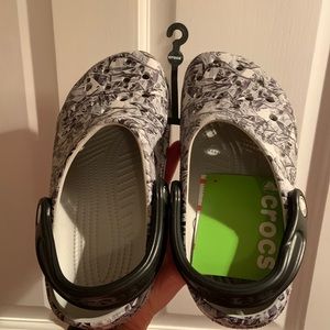 Crocs unisex classic clog Mens 5 / Womens 7